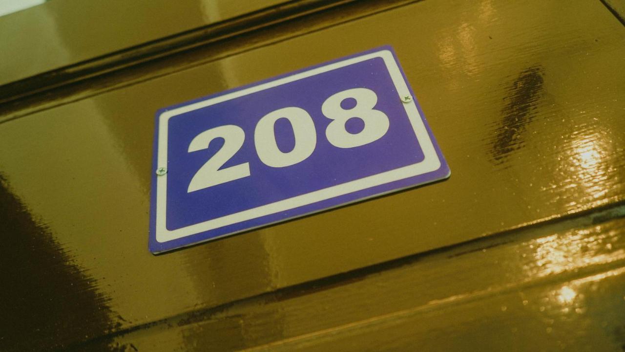 2428 Suites Urdaneta Exteriör bild